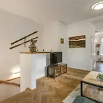 Benedikt Appartement *
