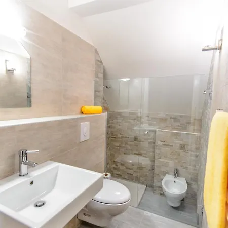 Apartment Casaneve *