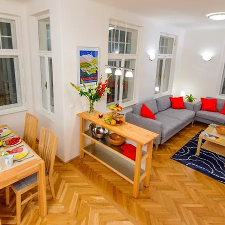 Apartment Casaneve