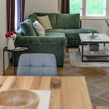 Casaneve 巴德加斯坦