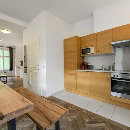 Casaneve 公寓 巴德加斯坦