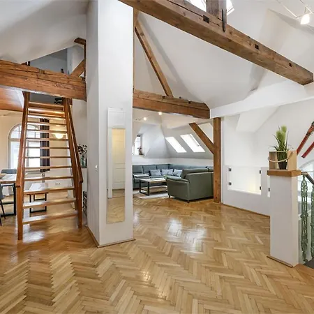 公寓 Casaneve 巴德加斯坦