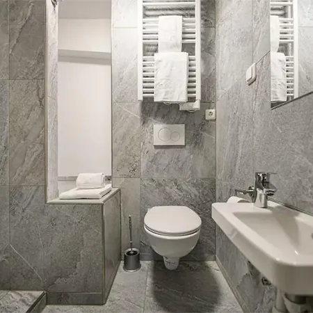 Benedikt Apartment *