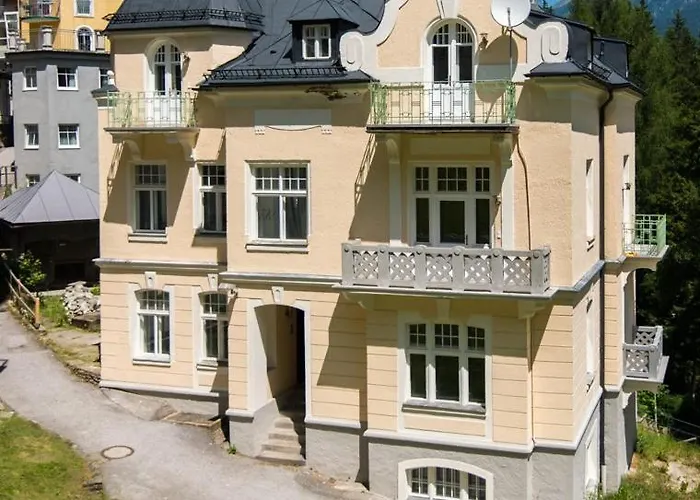 Benedikt 公寓 巴德加斯坦