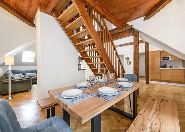 Benedikt 公寓 巴德加斯坦